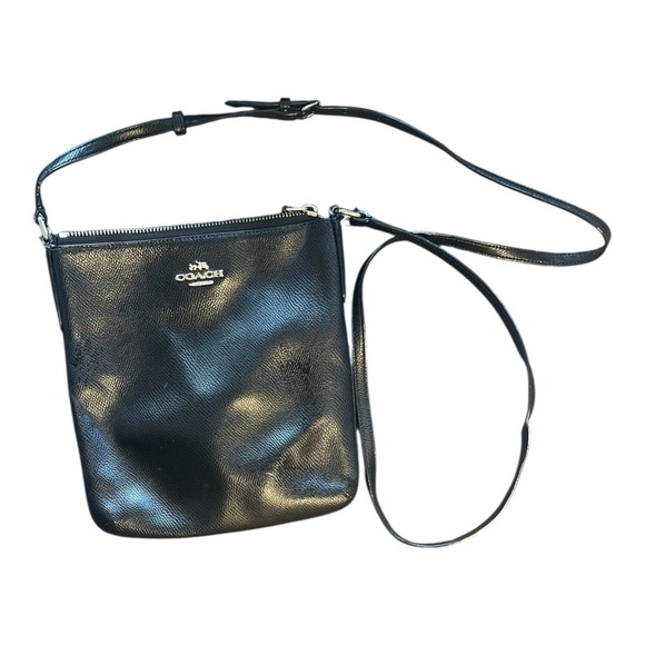 Coach Handbags - Coach Black Leather Crossbody Purse – Adjustable Strap